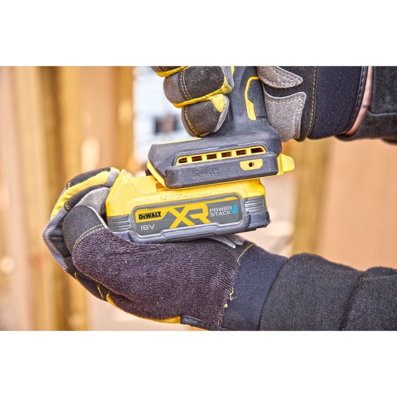 18V XR® Bezszczotkowa zakrętarka udarowa hydrauliczna 1/4" - 2 x POWERSTACK™ 1.7 Ah
