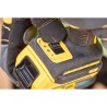 18V XR® Bezszczotkowa zakrętarka udarowa hydrauliczna 1/4" - 2 x POWERSTACK™ 1.7 Ah